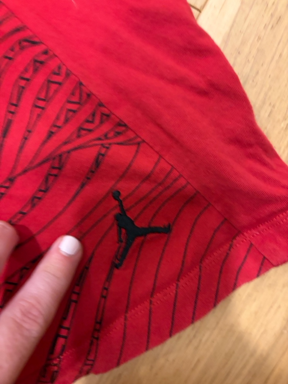 Red Jordan Tank Top with Wave Pattern - Picture 6 of 7